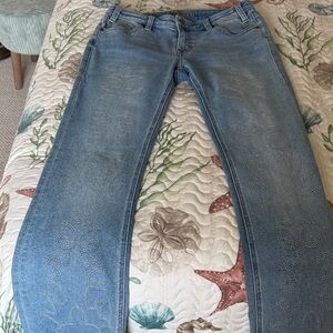 Rock & Roll Stylish Blue Embroidered Women Jeans 29x34. Embroidered dedign